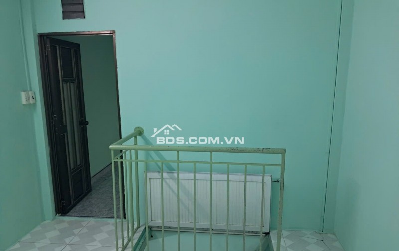 Cho thuê nhà nguyên căn. gần bến xe quận 8, 4.5tr
